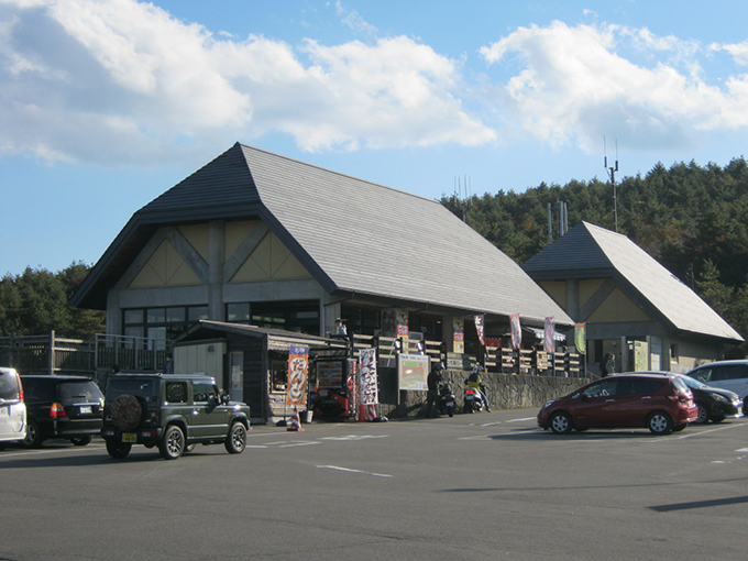 つちゆロードパーク建物全景